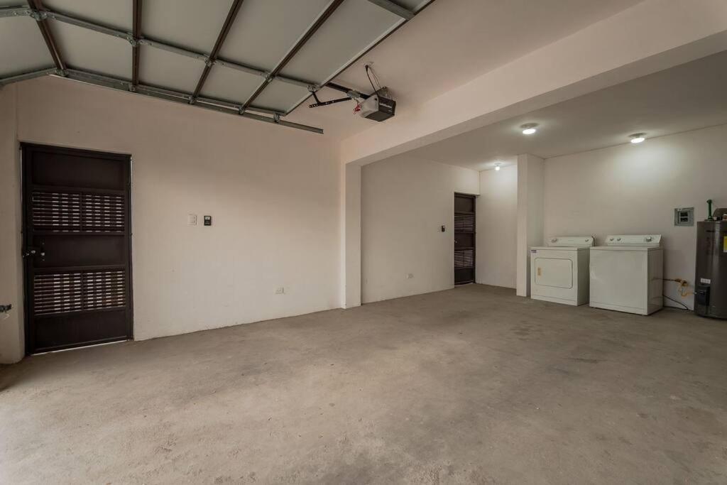 Barcelona Loft Appartement Chihuahua Buitenkant foto